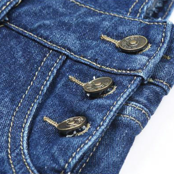 เอี้ยมยีนส์ขาสั้น แต่งปะขาดแนวเซอร์ มีกระเป๋าคู่ (12178X)