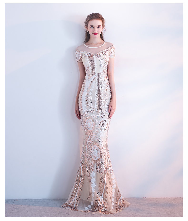 ชุดราตรียาวแขนสั้นทรงหางปลา สีครีมแชมเปญ แต่งเลื่อมลายดอกไม้(ซิปหลัง)
