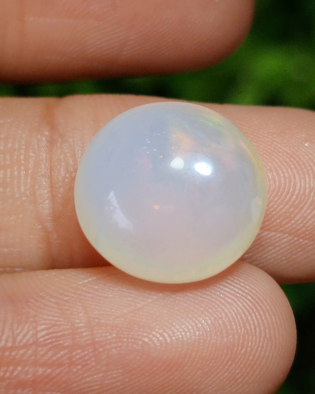 พลอย ไวท์ โอปอล White Opal 10.15 กะรัต (Cts.) พลอยแท้ อัญมณีมงคลประจําวันเกิด เครื่องประดับพลอย