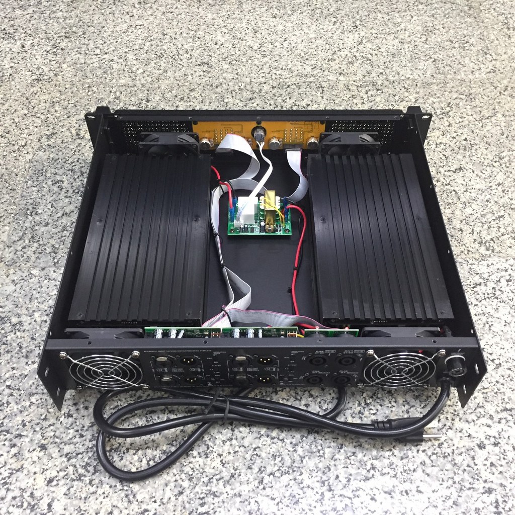 NTS D-5004 poweramp