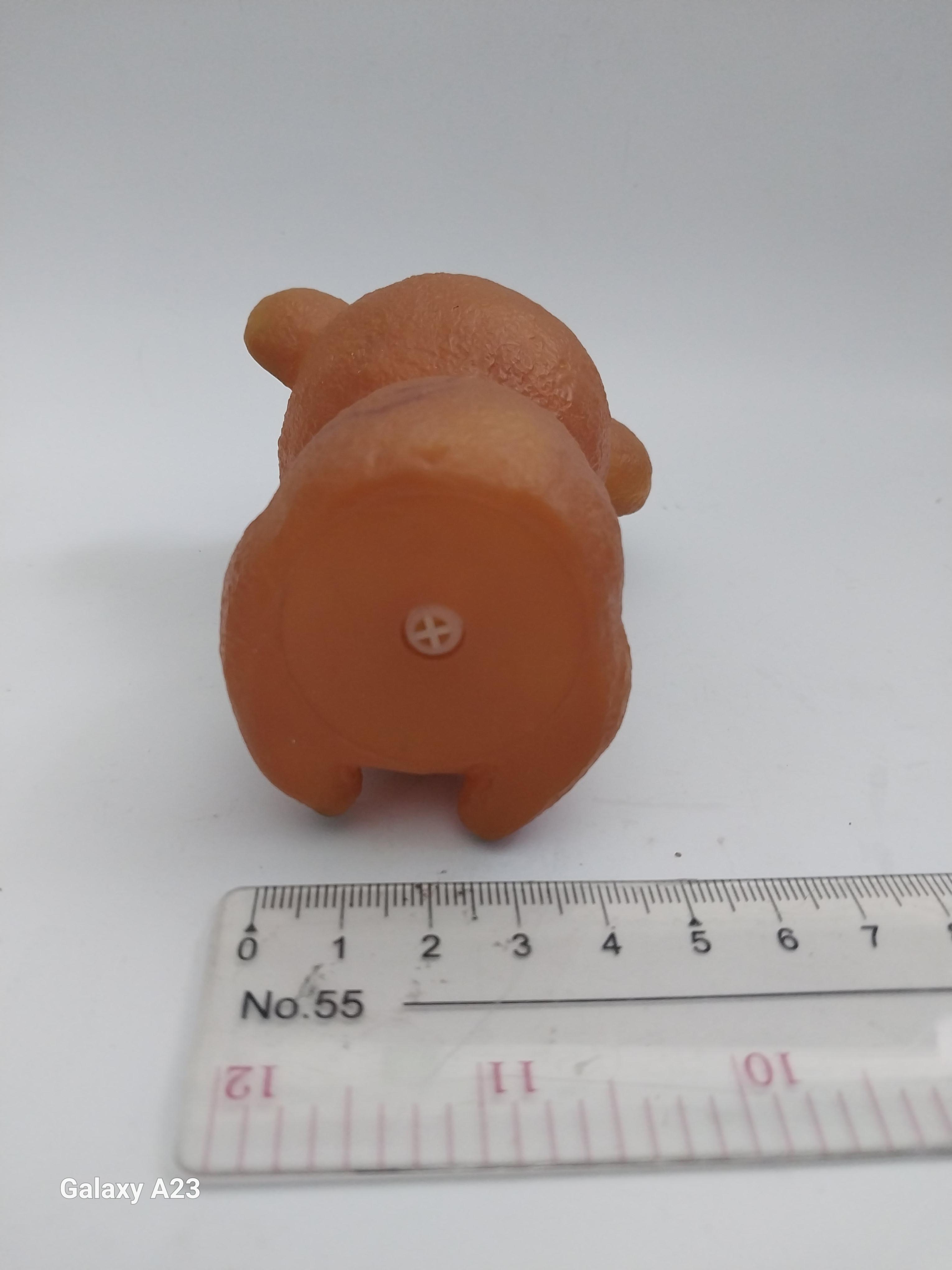 มีหลายภาพ, ของสะสมงานเก่าวินเทจ **มีรอยเปื้อนด้านหลังตามภาพ, ตุ๊กตายางบีบ รูปหมีกีวี่ ขนาดตามภาพ