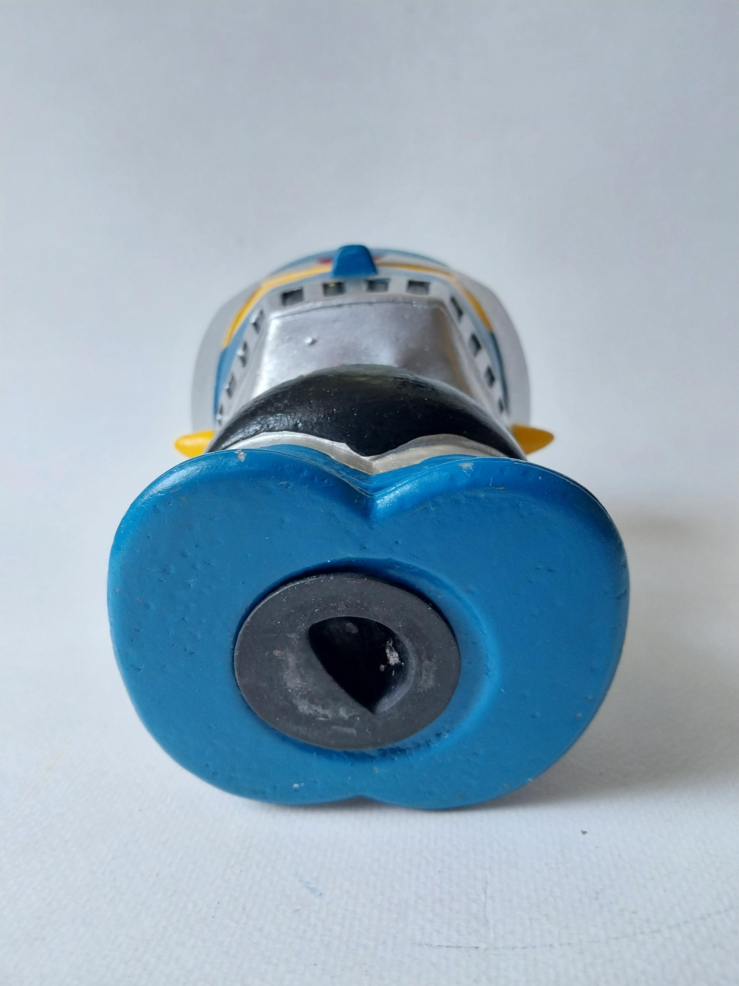 มีหลายภาพ,มีตำหนิ หุ่นแซด หุ่นz กระปุกออมสินงานซอฟแข็ง ชนาด 6นิ้ว