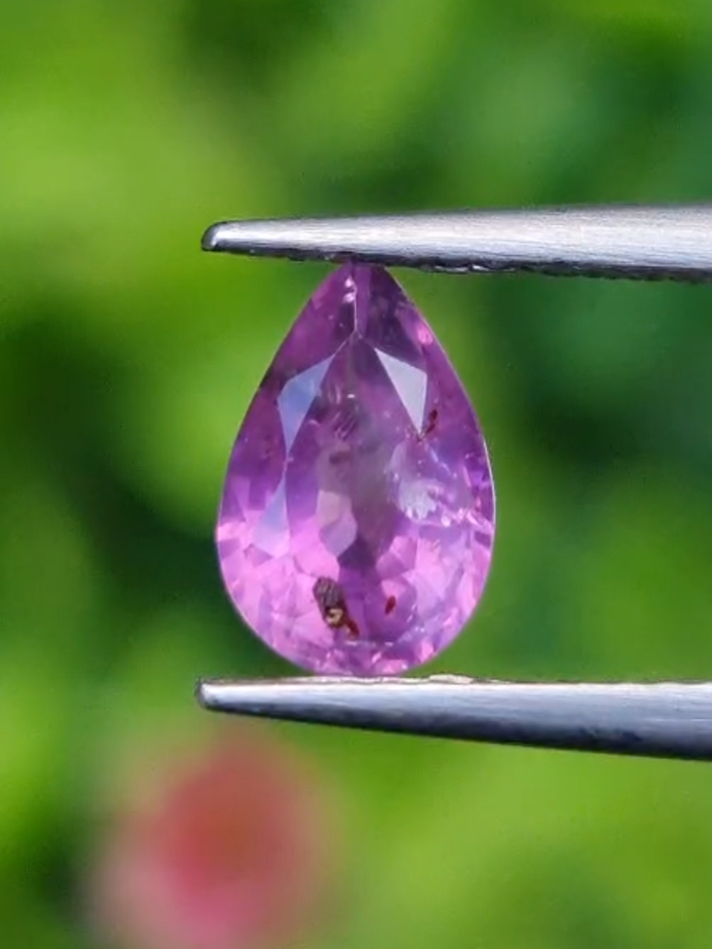 พลอย เพอเพิล แซฟไฟร์ สีม่วง Purple Sapphire 0.94 กะรัต (Cts.) พลอยแท้ อัญมณีมงคลประจําวันเกิด เครื่องประดับพลอย