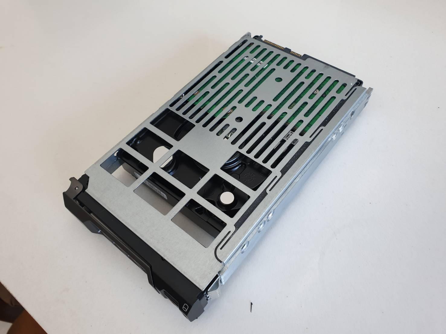 Dell Harddisk SAS 300 G 15K 0F617N 3.5 นิ้ว with Tray