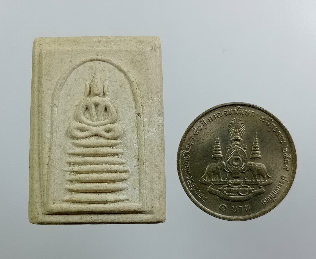 ผ3425 พระสมเด็จ7ชั้น เข่าบ่วง หลังเรียบ ไม่ทราบที่