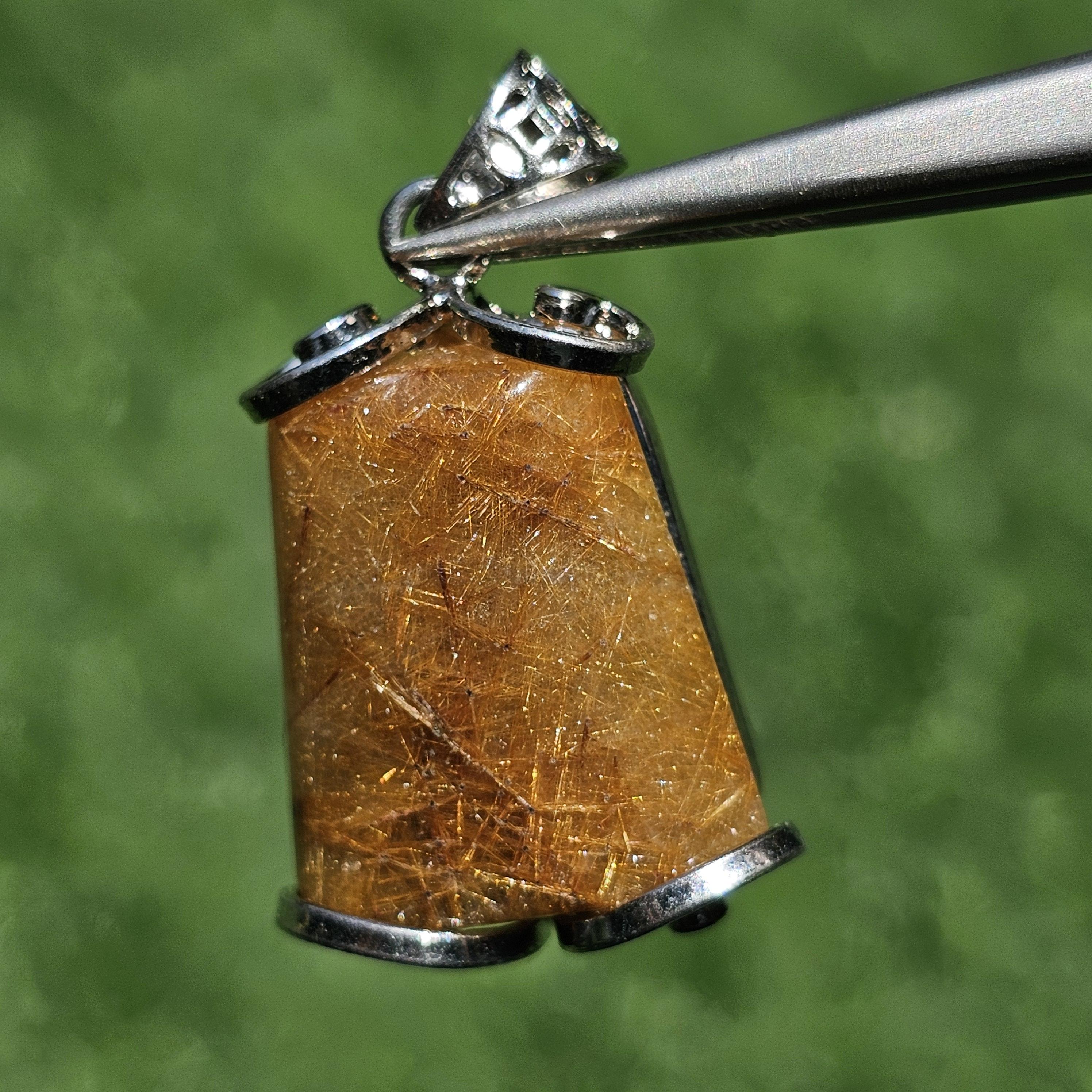 จี้ไหมทอง (Golden Rutilated Quartz) 49.77 กะรัต Cts. พลอยแท้ อัญมณีมงคลประจําวันเกิด เครื่องประดับพลอย