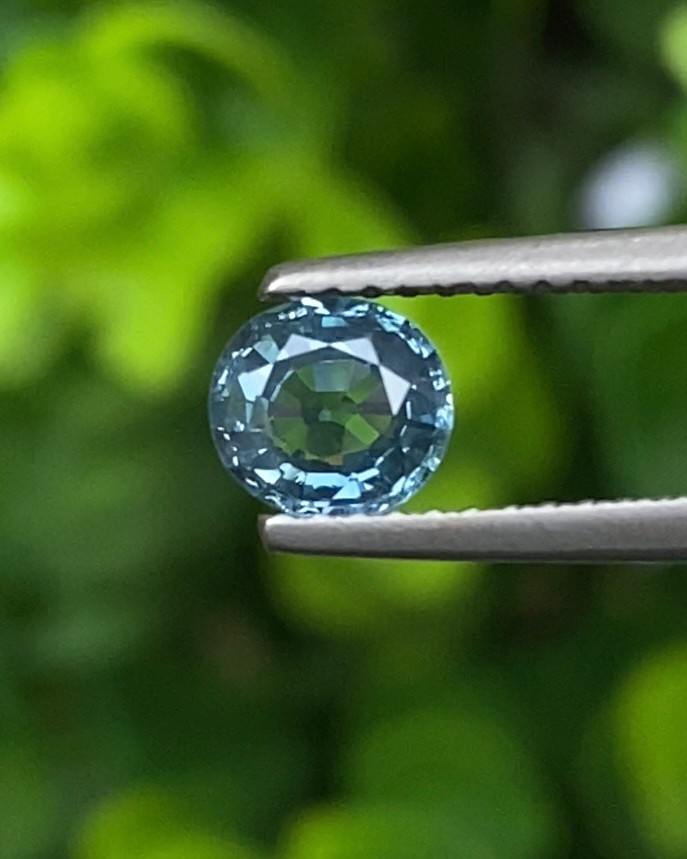 พลอย ไพลิน blue sapphire 0.67 กะรัต (Cts.) พลอยแท้ อัญมณีมงคลประจําวันเกิด เครื่องประดับพลอย