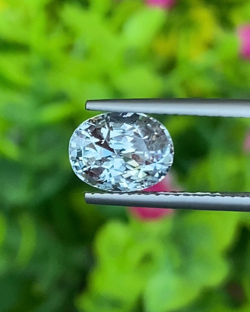 พลอย คัลเลอร์เชนจ์ แซฟไฟร์ Color Change Sapphire 2.77 กะรัต (Cts.) ดิบ พร้อมใบเซอร์ พลอยแท้ อัญมณีมงคลประจําวันเกิด เครื่องประดับพลอย