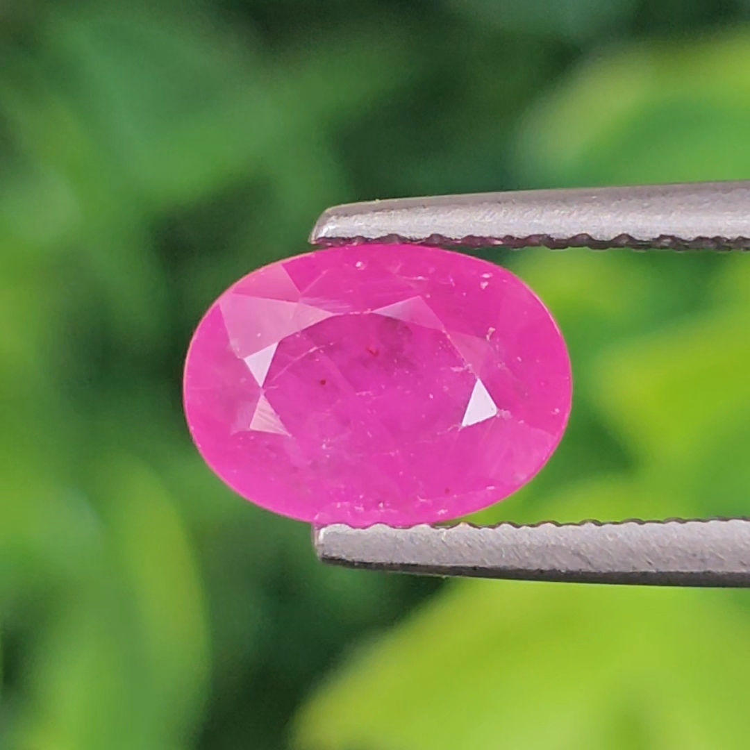 พลอย ชมพู พิ้ง แซฟไฟร์ Pink Sapphire 1.14 กะรัต (Cts.) พลอยแท้ อัญมณีมงคลประจําวันเกิด เครื่องประดับพลอย