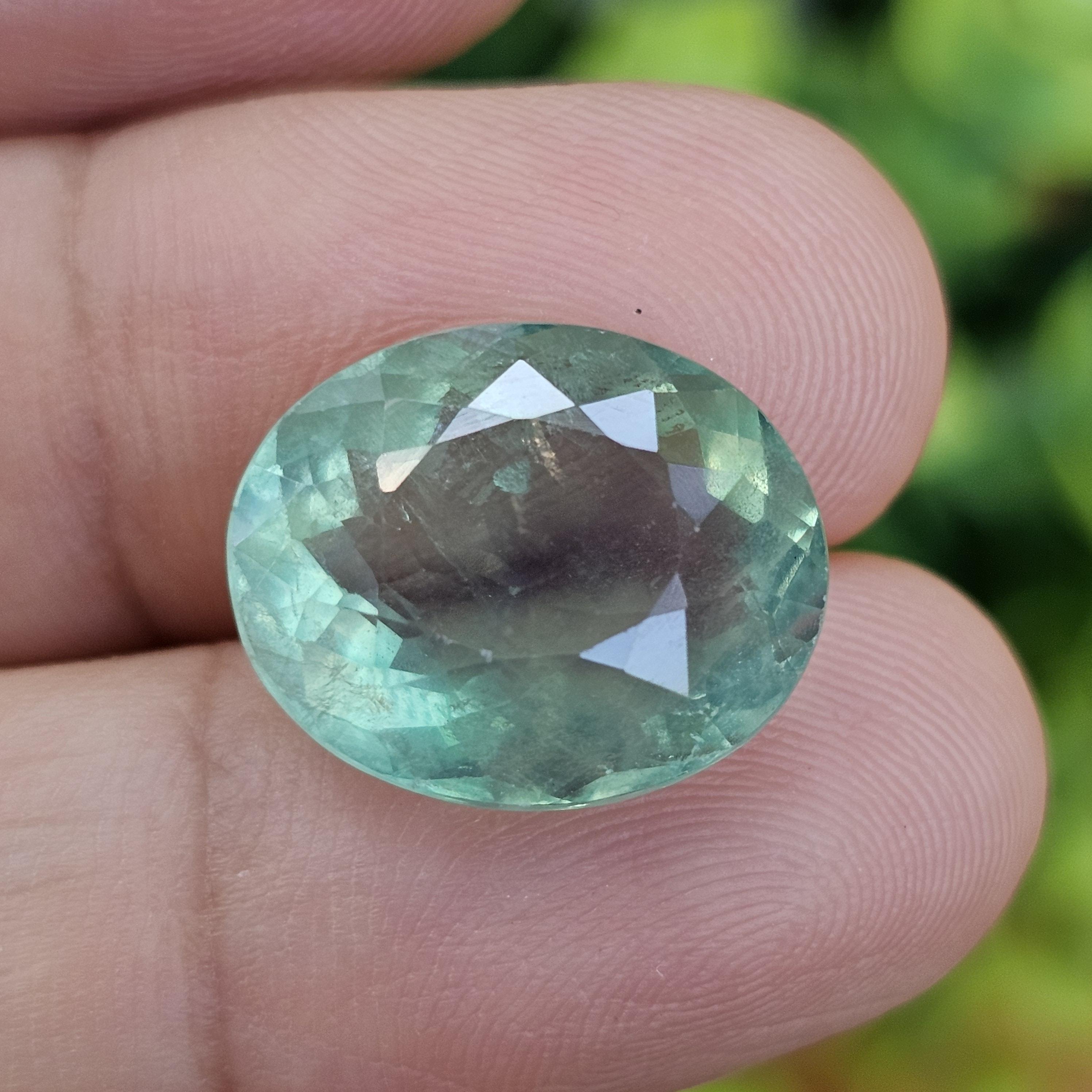 พลอย ฟลูออไรด์ (Fluorite) 13.18 กะรัต (Cts.) พลอยแท้ อัญมณีมงคลประจําวันเกิด เครื่องประดับพลอย