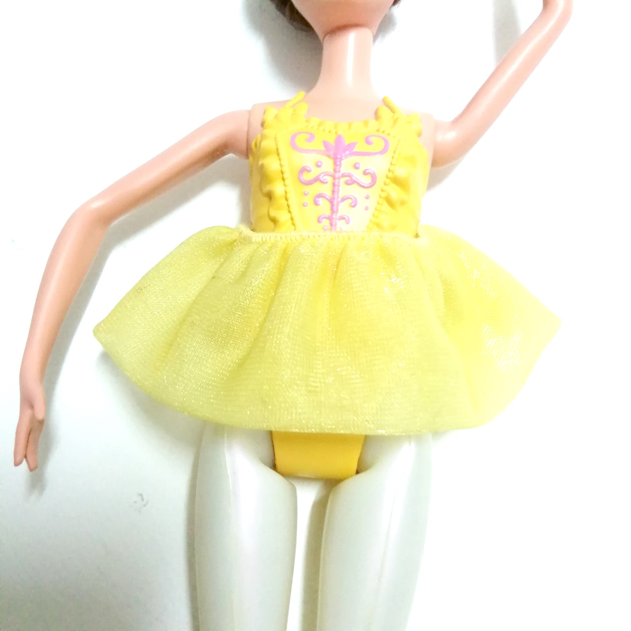ตุ๊กตาบาร์บี้**ยางยืดกระโปรงหลวม,เจ้าหญิงดิสนีย์, ขนาดตามรูป เบลล์ จาก โฉมงามกับเจ้าชายอสูร สภาพดีมีรอยบ้าง