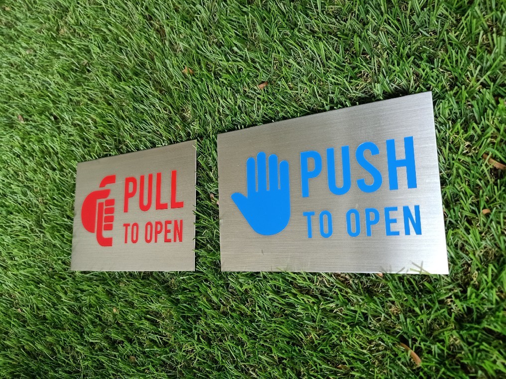 ป้ายกัดกรด