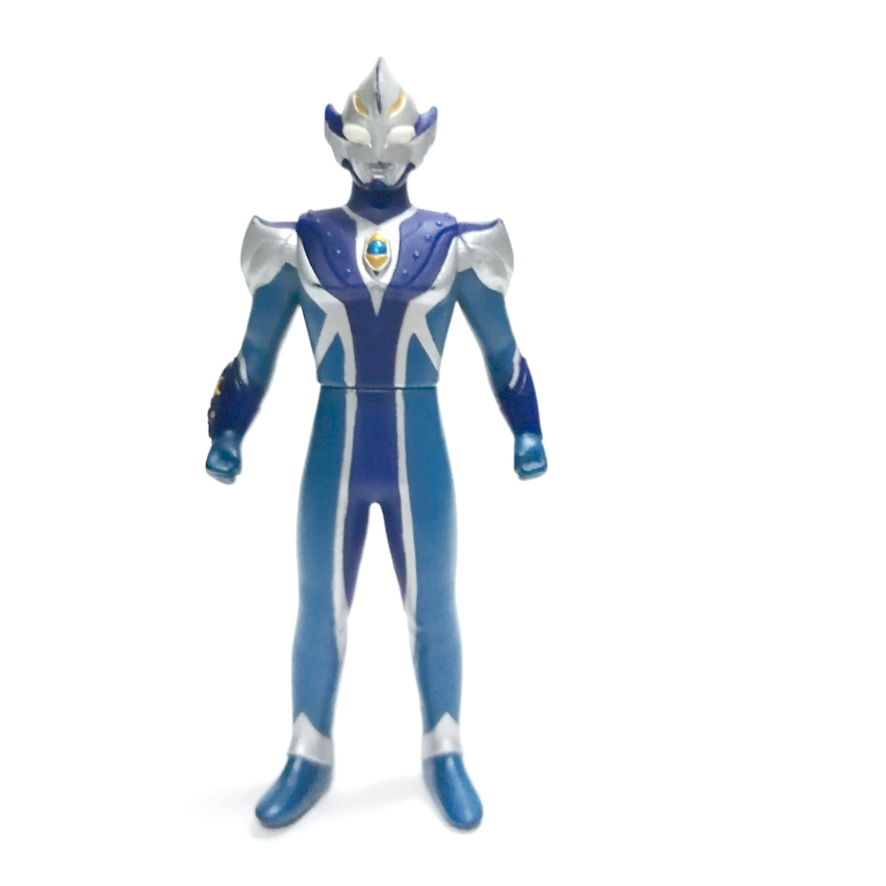 ซอฟ 4 นิ้ว อุลตร้าแมนฮิคาริ จากอุลตร้าแมน เมบิอุส มีรอยบ้าง ขนาดตามรูป