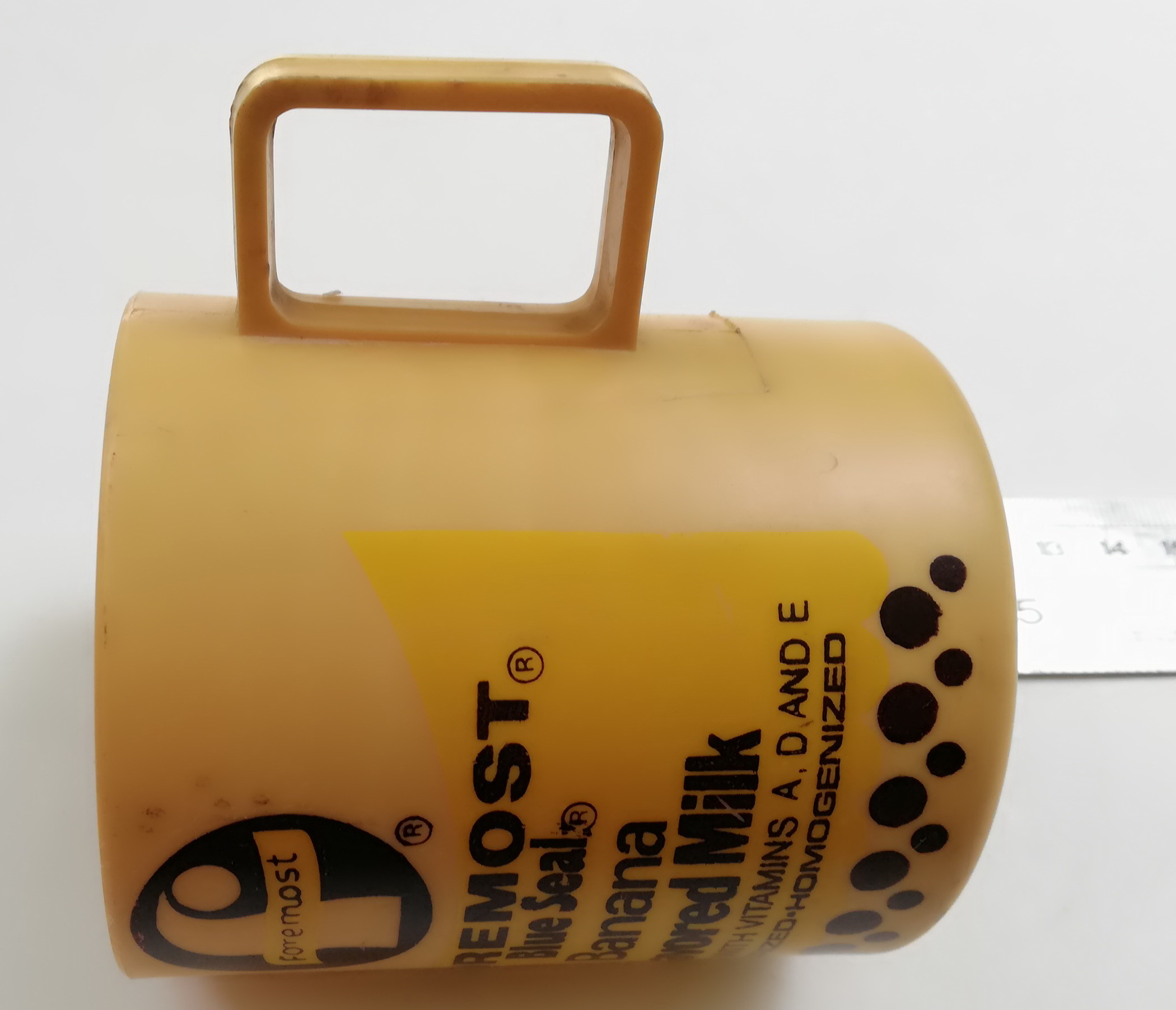 ของเก่าสะสม แก้วน้ำพลาสติกขนาดเล็กมีหู ของสะสมจากForemost,Foremost Blue Seal,Banana Flavoured Milk เส้นผ่าศูนย์กลาง 3",สูง 3.4" **ของเก่ามีตำหนิ โปรดตรวจสอบทุกภาพ