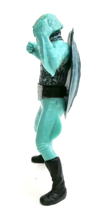 กาชาปอง HG SERIES **มีตำหนิที่แขนซ้ายด้านบน ชุดสัตว์ประหลาดจากเรื่องคาเมนไรเดอร์1 Masked Rider1 หรือ ไอ้มดแดงอาละวาด ตัวนี้คือ คาเมะสโตน จากภาพยนตร์ ตอนที่ 50 ขนาดสูงราว 10 ซม.