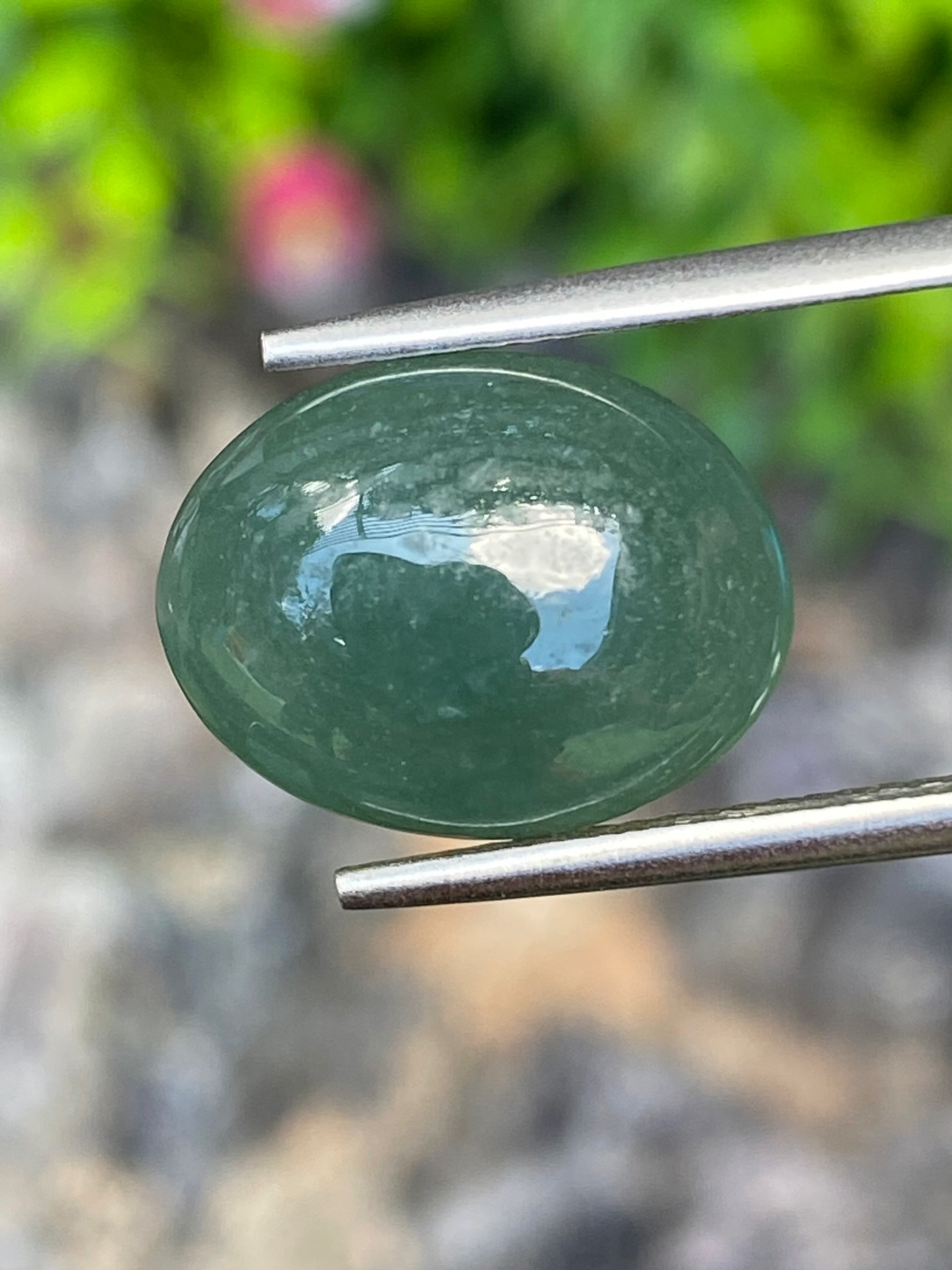 หยกพม่าเจียรนัย (Burmese jade ) 7.75 กะรัต หยกแท้ อัญมณีมงคลประจําวันเกิด เครื่องประดับหยก