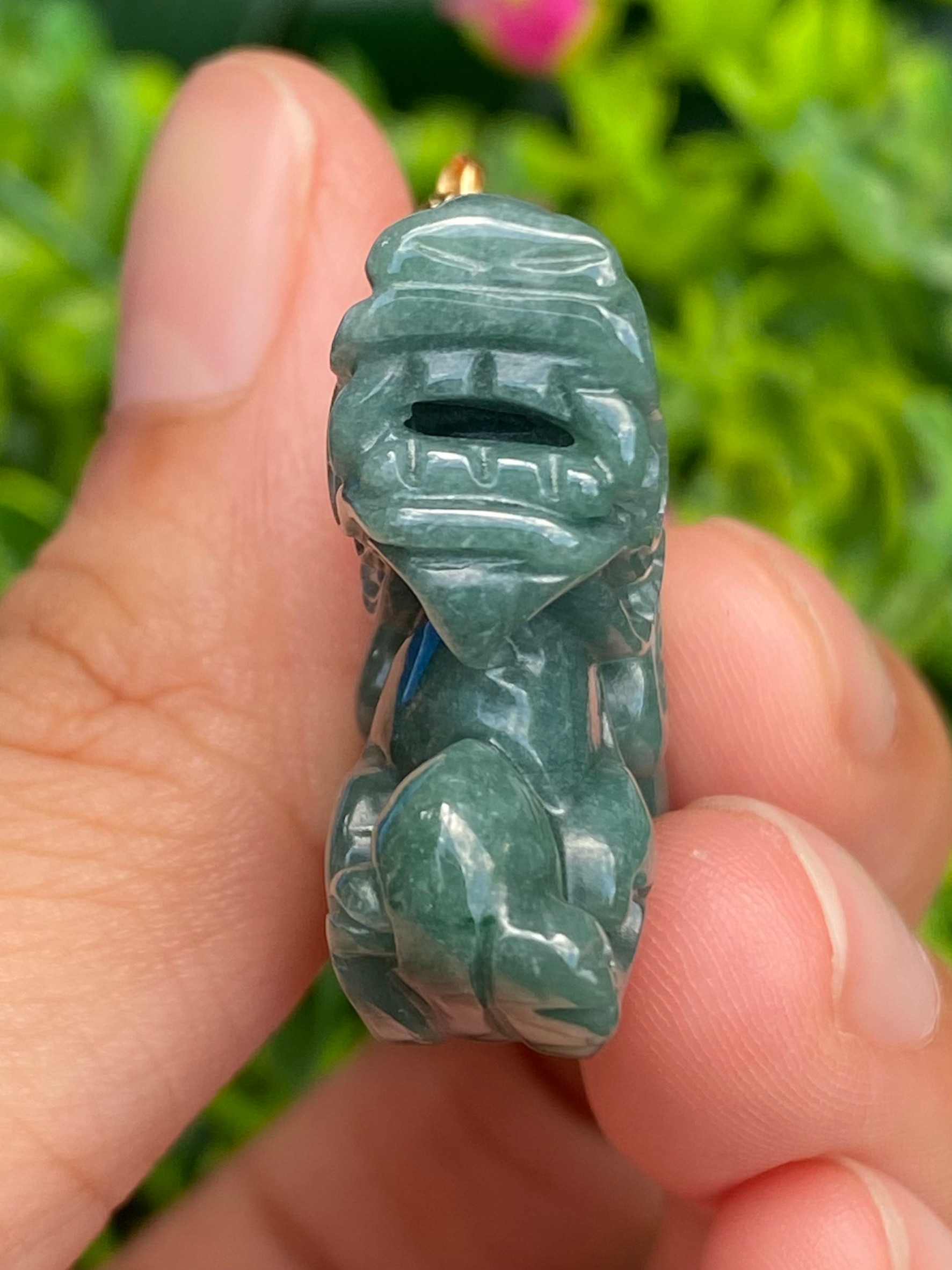 หยก พม่า แท้ Jade จี้หยก (jadeite) แกะสลักปี่เซียะ 82.80 กะรัต (Cts.) ดิบ ไม่ผ่านการปรับปรุง (Type A) พม่า (Myanmar)