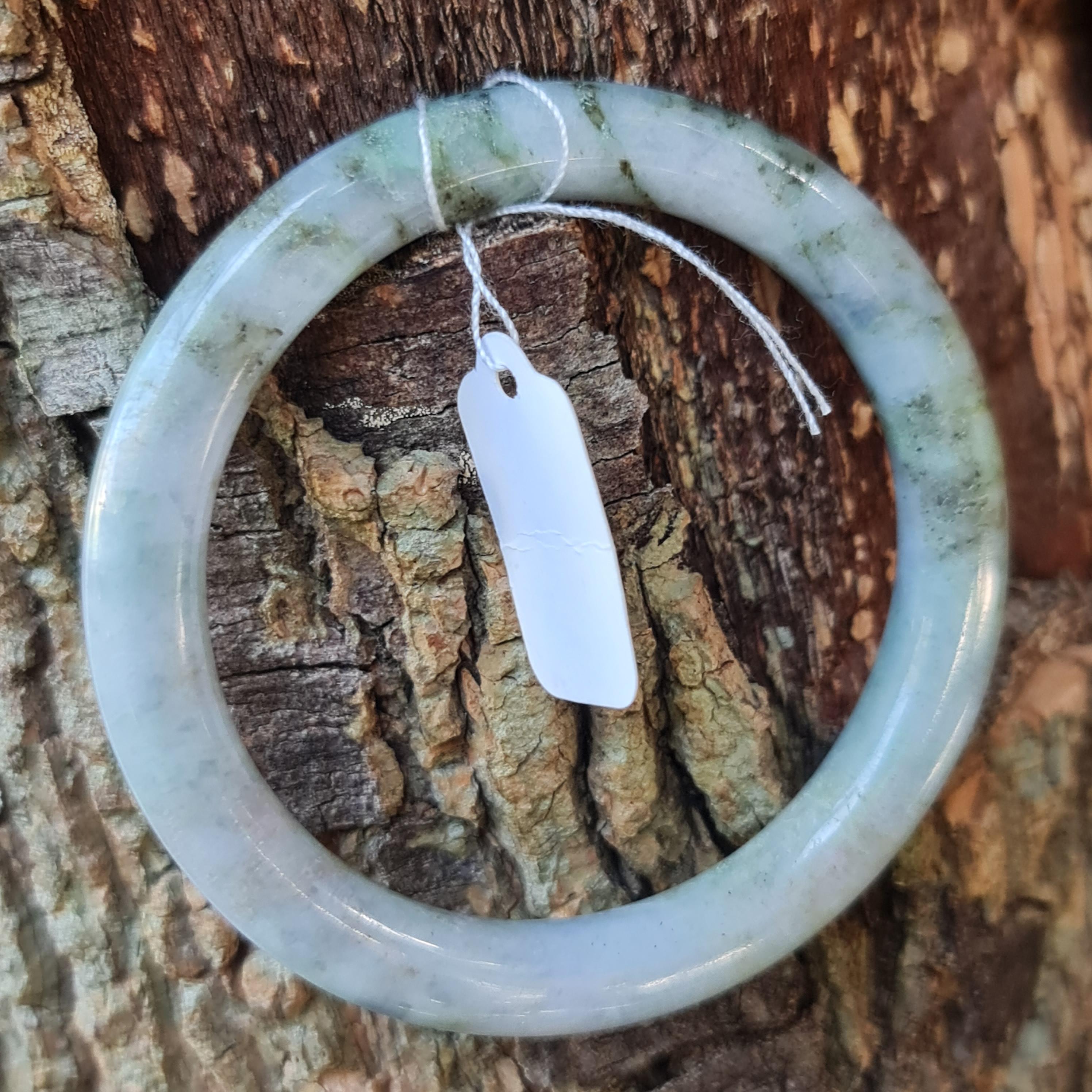 JB6711113 หยก พม่า แท้ Jade กำไลหยก (Jadeite bracelet) พม่า (Myanmar) 50.3 มม.