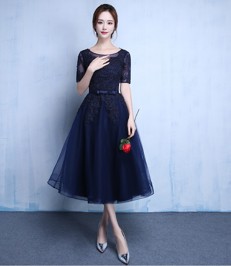 Pre-order ชุดราตรียาว แขนสั้น คอกลม สีกรมท่า ผ้าตาข่าย แต่งด้วยลูกไม้ สวยหรู ซิปหลัง