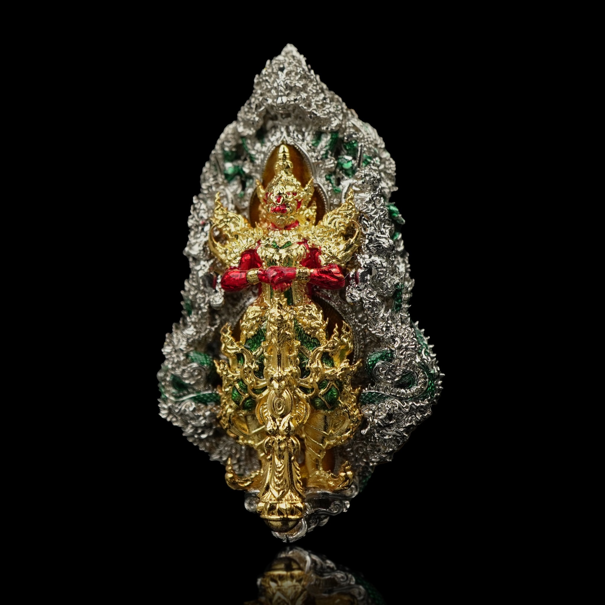 ท้าวเวสสุวรรณเหรียญจำปี รุ่น เหนือสยาม รายการพิเศษเฉพาะศูนย์จอง เนื้อบรอนซ์ชุบเงินลงยา ราคา 2,599 บาท