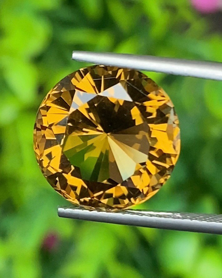 พลอย ซิทริน Citrine 10.22 กะรัต (Cts.) พลอยแท้ อัญมณีมงคลประจําวันเกิด เครื่องประดับพลอย