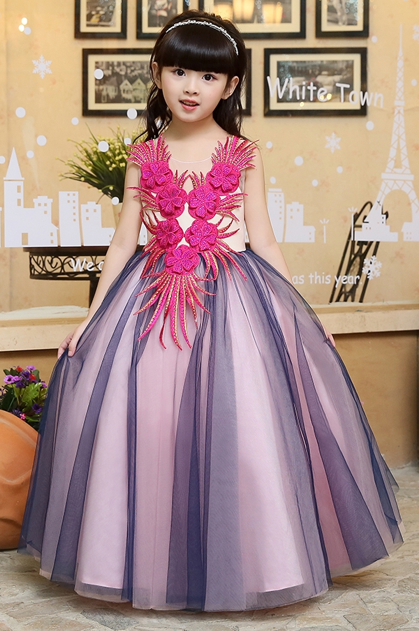 Pre-order ชุดราตรีเด็ก ชุดออกงาน ชุดกระโปรง สไตล์เจ้าหญิง แขนกุด แต่งดอกไม้ช่วงอก กระโปรงฟูฟ่อง มีซิปหลัง สำเนา