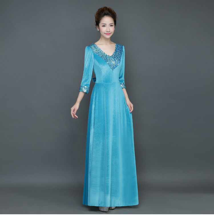 Pro-order ชุดราตรียาว แขนยาว คอวี ผ้ากำมะหยี่ แต่งเลื่อม ซิปหลัง ไซส์ใหญ่ XS-4XL