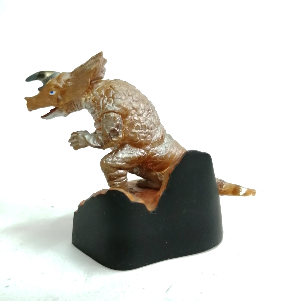 สารานุกรมสัตว์ประหลาด งานฉากไม่มีป้ายชื่อ อากิร่า สัตว์ประหลาดแคปซูลอุลร้าเซเว่น สภาพดี ***ขาดป้ายชื่อ