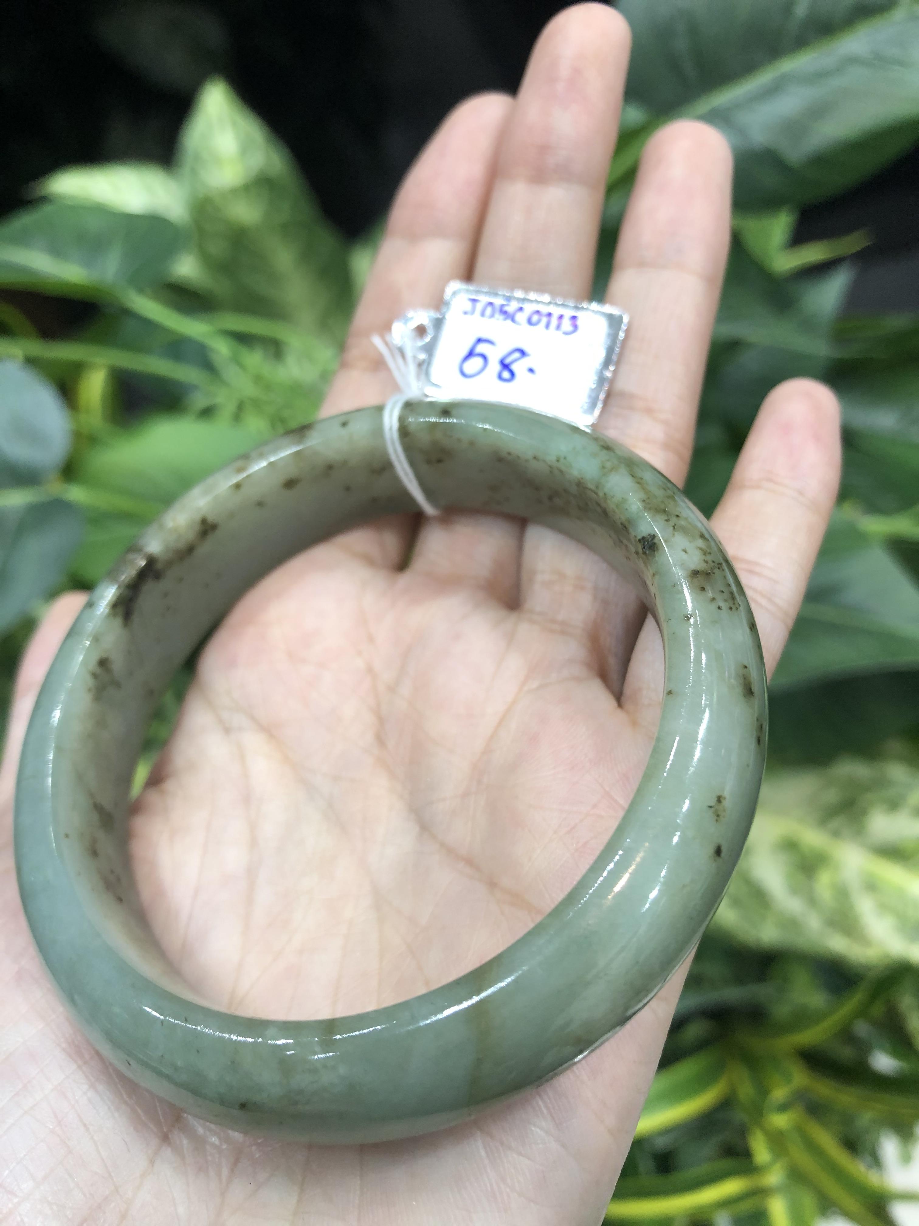 J05C0113 หยก พม่า แท้ Jade กำไลหยก 58 มม (Jade bracelet) พม่า (Myanmar)