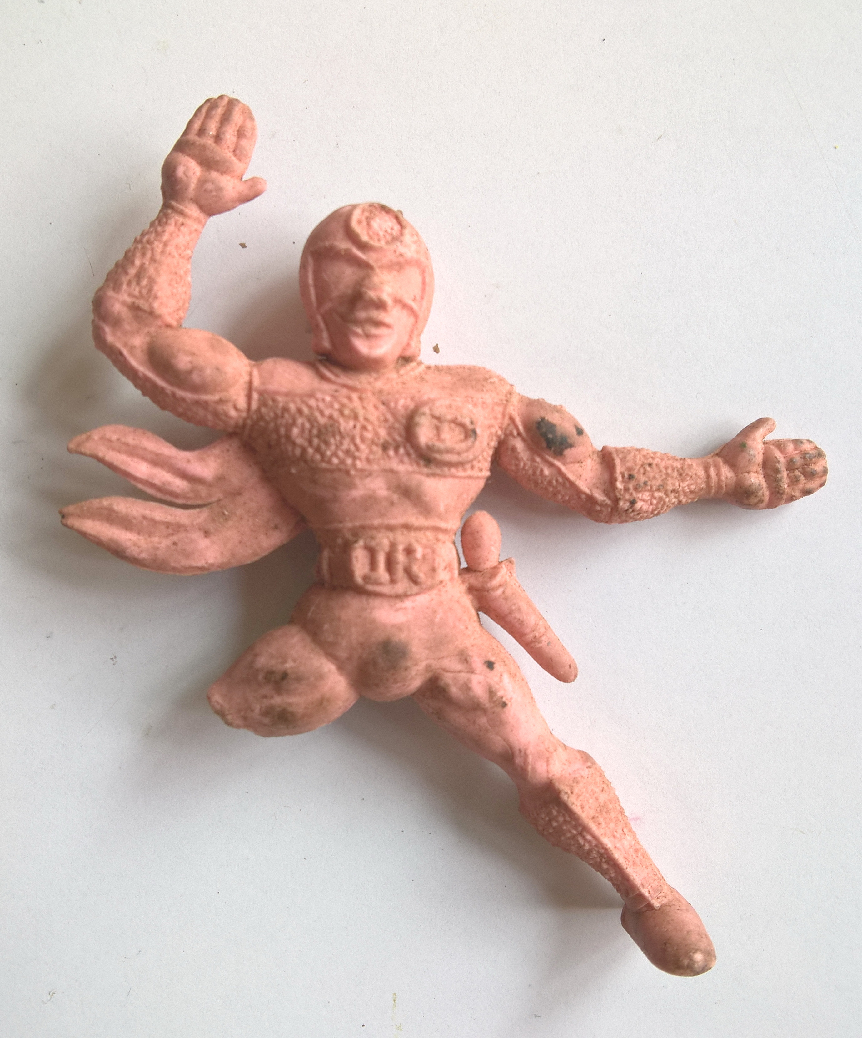 ตุ๊กตุ่น แอ๊นท์ ชำรุด “เด็นจิแมน”, ANTS Old Hero Model Damaged “Denji Man”