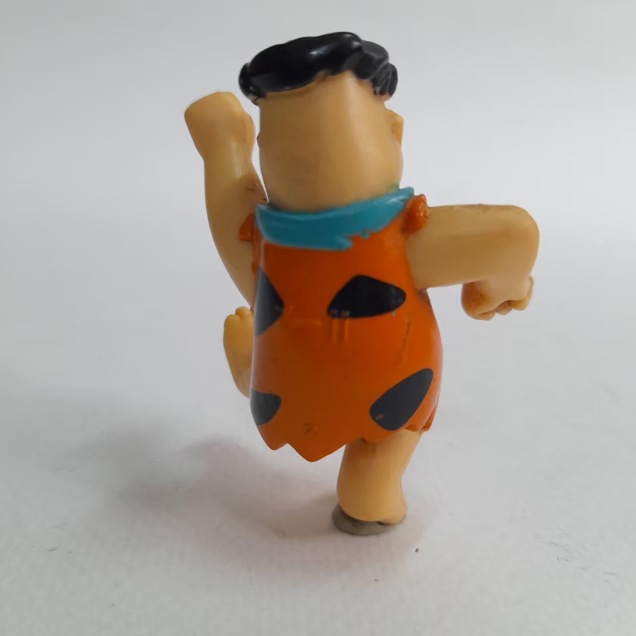 ยางตัน มีหลายภาพ ขนาด2นิ้ว มนุษย์หินฟลิ๊นสโตนส์ จากชุดพรีเมี่ยม 7-11 ของเก่า ไม่มีฐาน ขนาดตามรูป มือสองมีรอยบ้าง