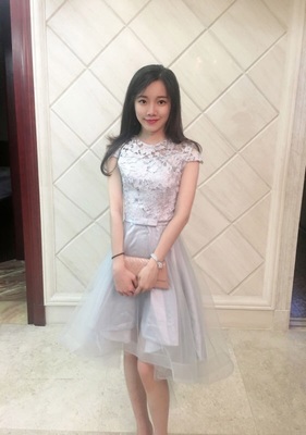 Pre-order ชุดราตรี แบบเปิดไหล่ ระบายช่วงไหล่ ผ้าลูกไม้ ซิปหลัง เรียบหรู