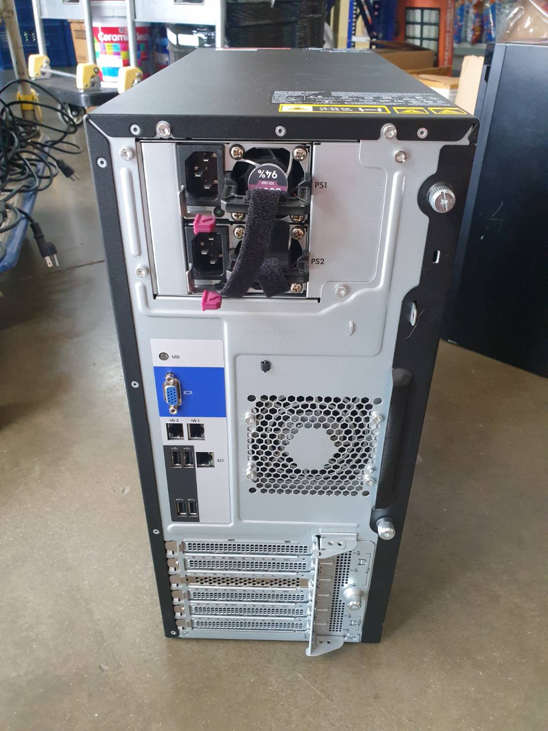 HP ML110 G10 Xeon Gold 6130 Ram 64 GB SSD 480 x2 Power x2