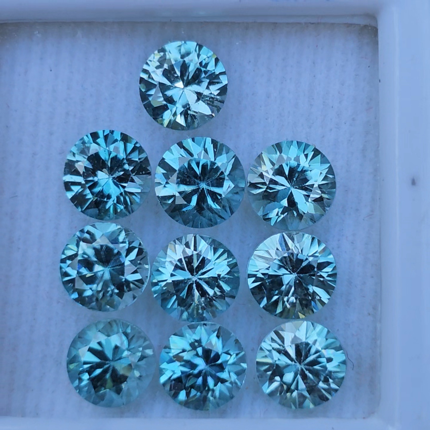 พลอย เพทาย Natural Zircon 9.42 กะรัต (Cts.) 10 เม็ด (2Pcs.) พลอยแท้อัญมณีมงคล ประจําวันเกิด เครื่องประดับพลอย
