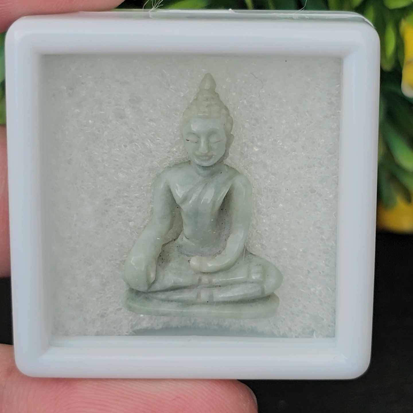หยก แกะสลัก รูป พระ (Burmese jadeite) 17.77 กะรัต (cts.) หยก พม่า แท้