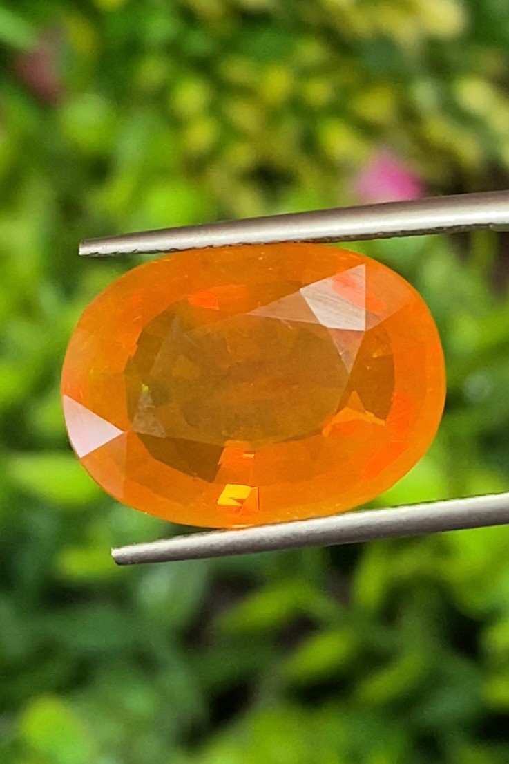 พลอย ไฟร์ โอปอล Fire Opal 9.18 กะรัต (Cts.) พลอยแท้ อัญมณีมงคลประจําวันเกิด เครื่องประดับพลอย