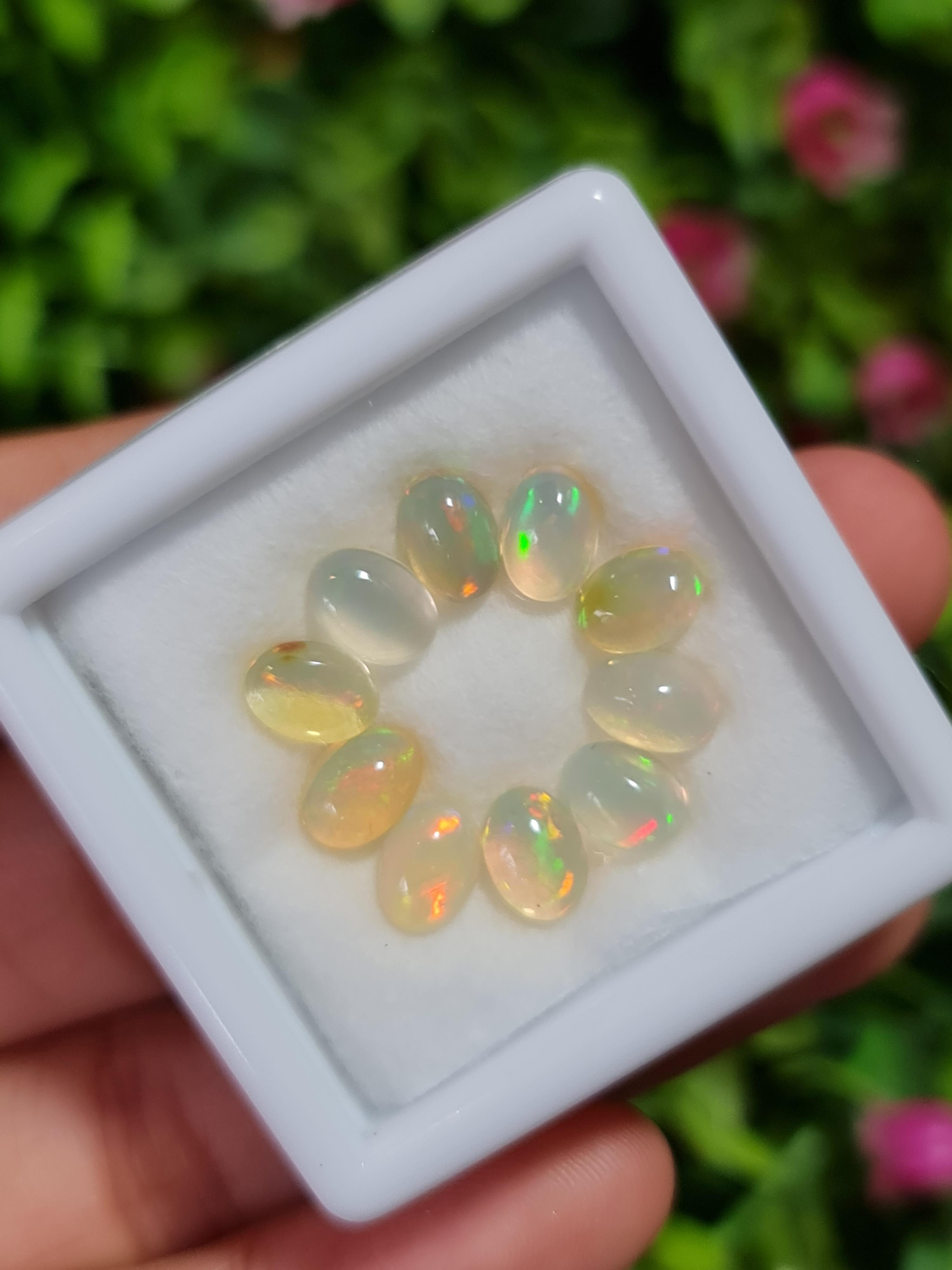 พลอย โอปอล Opal 6.58 กะรัต (Cts.) 10 เม็ด (Pcs.) พลอยแท้ อัญมณีมงคลประจําวันเกิด เครื่องประดับพลอย