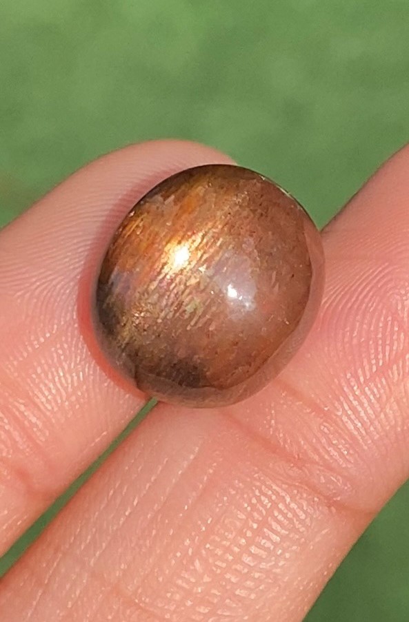 พลอย ซันสโตน Sunstone 12.65 กะรัต (Cts.) พลอยแท้ อัญมณีมงคลประจําวันเกิด เครื่องประดับพลอย