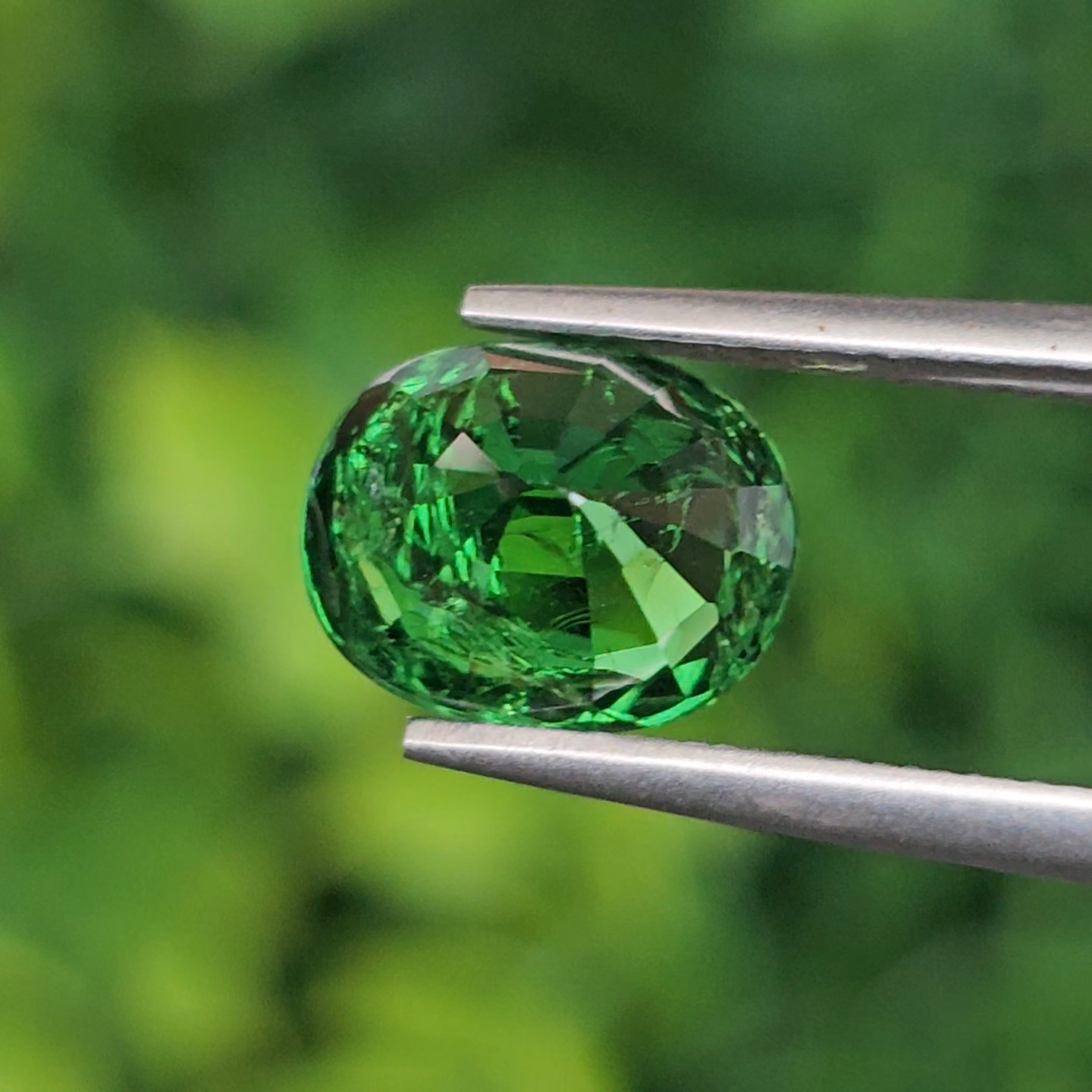 พลอย ซาโวไรท์ Tsavorite Garnet 2.98 กะรัต (Cts.) ดิบ Unheated อัญมณีมงคลประจําวันเกิด เครื่องประดับพลอย