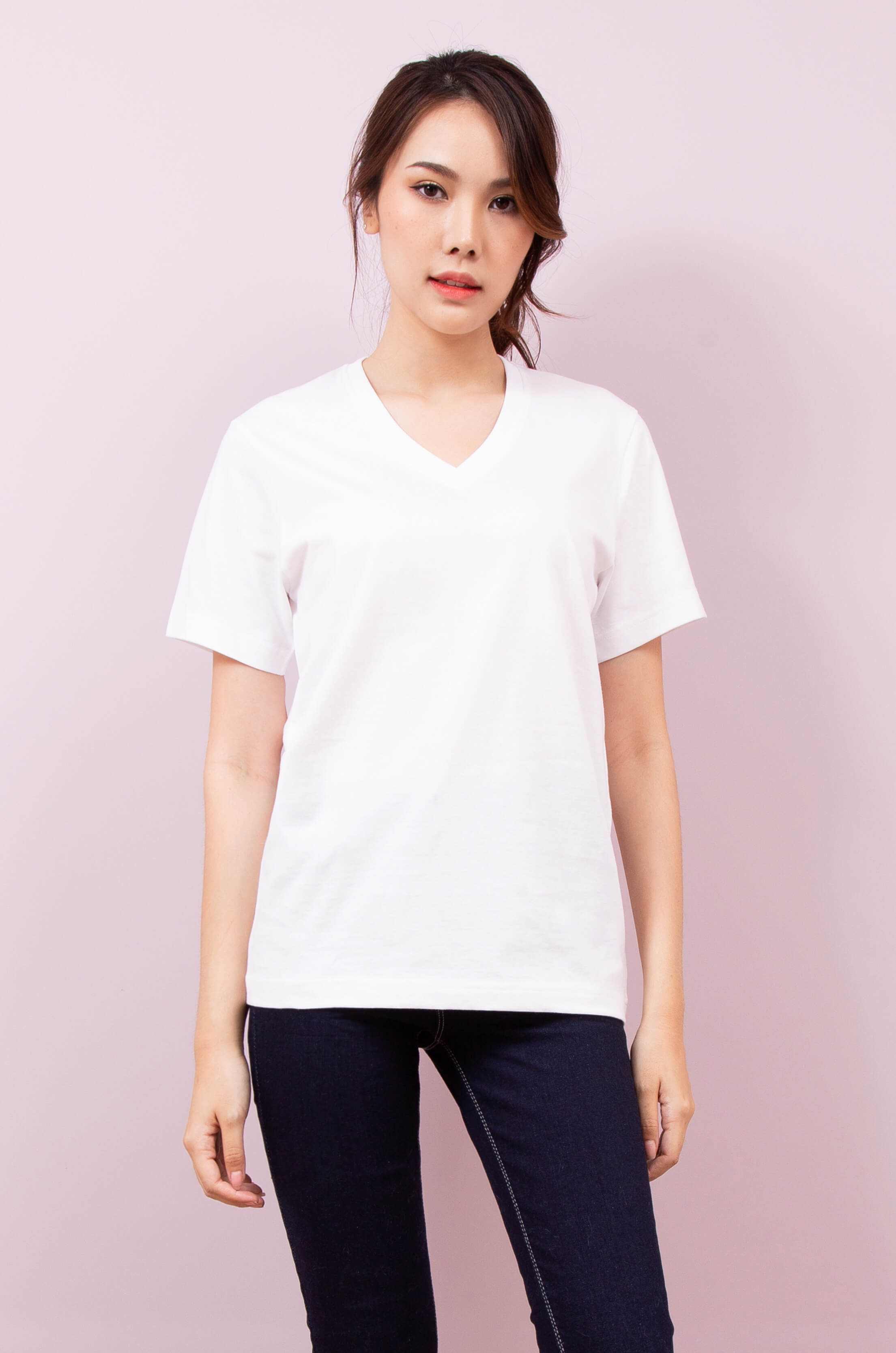 เสื้อยืด OV102 คอวี ผ้าCotton100% 32 เนื้อนุ่ม ใส่สบาย สีขาว