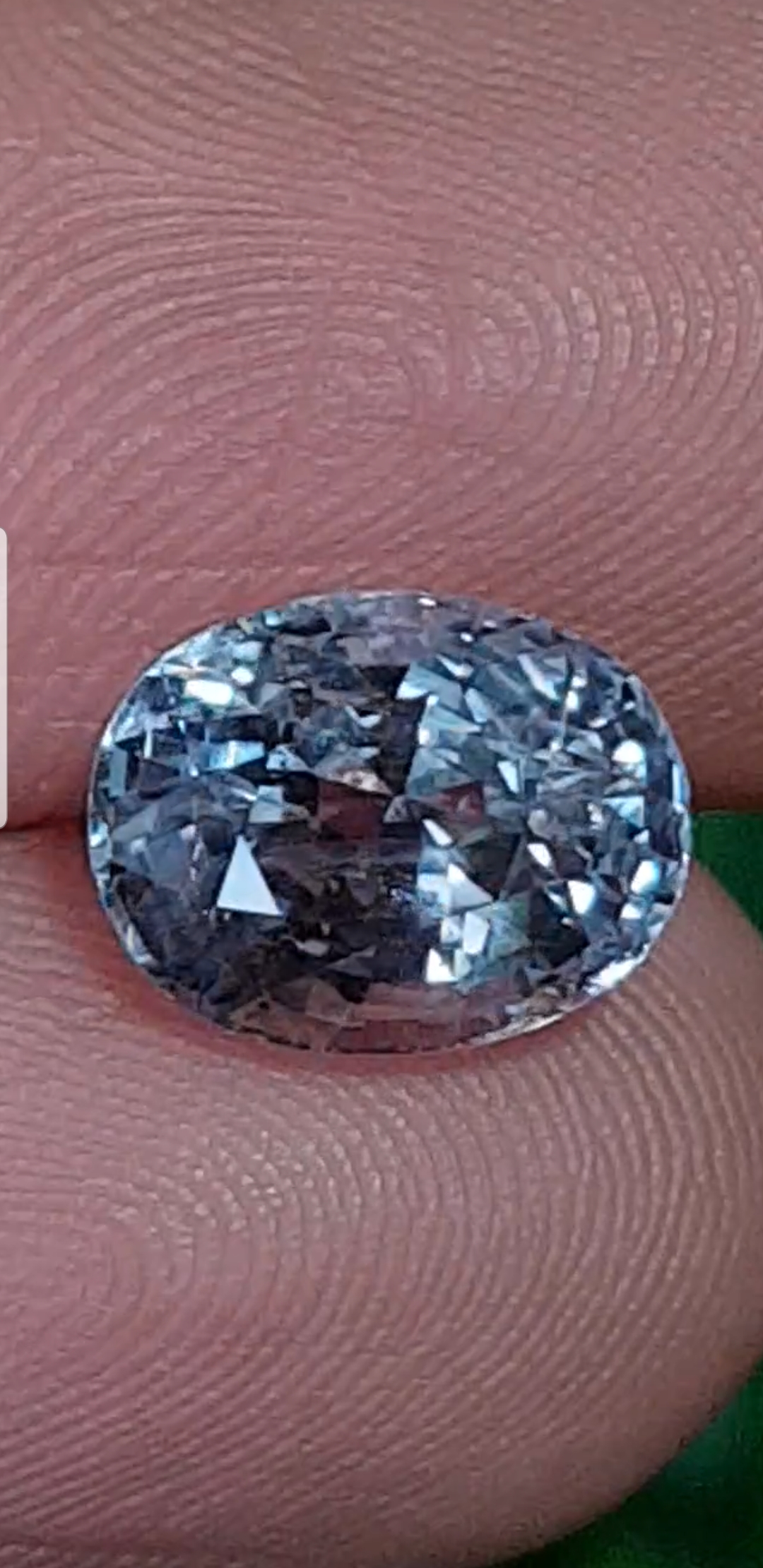 พลอย คัลเลอร์เชนจ์ แซฟไฟร์ Color Change Sapphire 2.77 กะรัต (Cts.) ดิบ พร้อมใบเซอร์ พลอยแท้ อัญมณีมงคลประจําวันเกิด เครื่องประดับพลอย