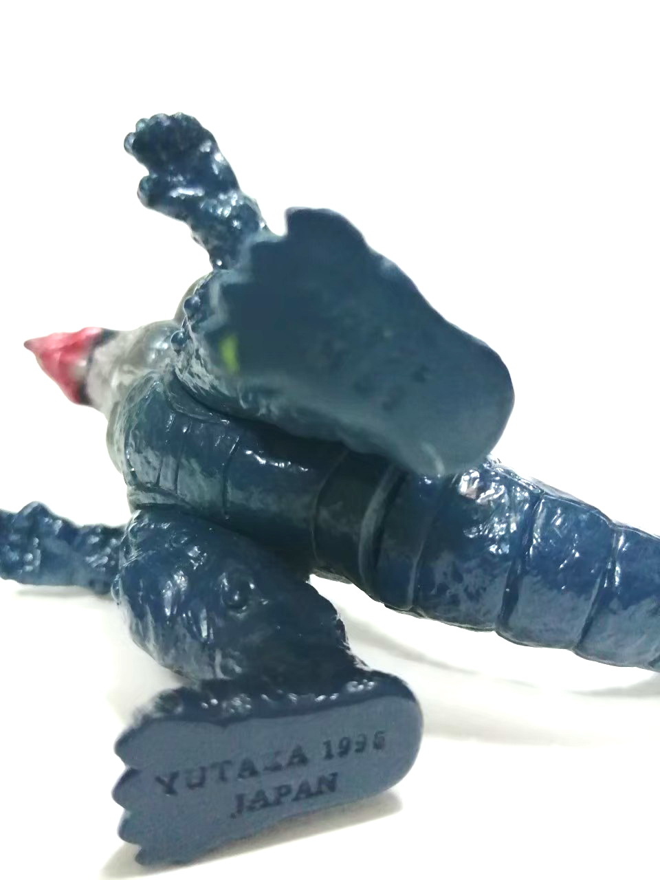 ซอฟ 4 นิ้ว สัตว์ประหลาดกอลซ่า จากอุลตร้าแมนทีก้า มือสองสภาพดีมีรอยบ้าง