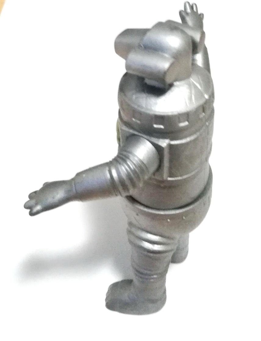 มินิซอฟ 4 นิ้ว เซเว่นการ์ (รุ่นเก่า)สัตว์ประหลาดแคปซูล ตัวที่4 ของอุลตร้าเซเว่น (โมโรโบชิ แดน)จากภาพยนตร์ อุลตร้าแมนเรโอ รุ่นนี้ออกเฉพาะแค่รุ่นมินิซอฟตัวเล็กนี้เท่านั้น ไม่เคยออกเป็นอื่นๆอีกเลย จัดว่าหายาก ขยับแขนและ ตัว ได้