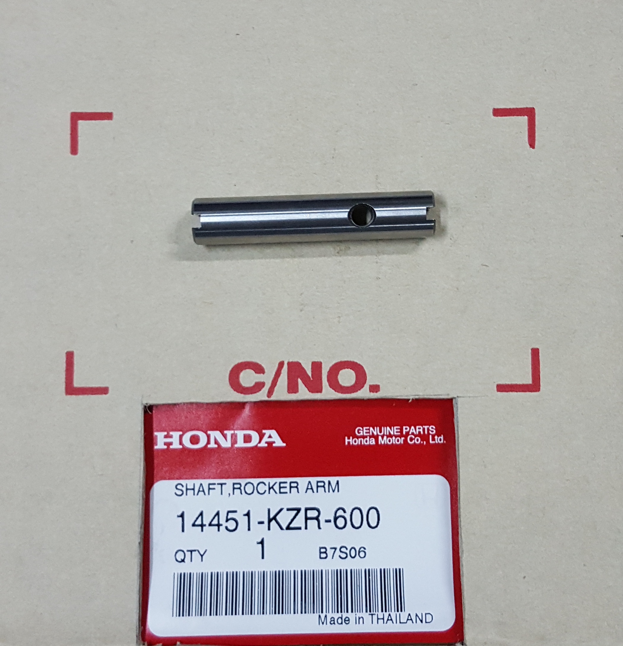 แกนกระเดื่องวาล์วไอดี-เสีย คลิก125ไอ(ปี12-17)/PCX150C-J(ปี13-19)