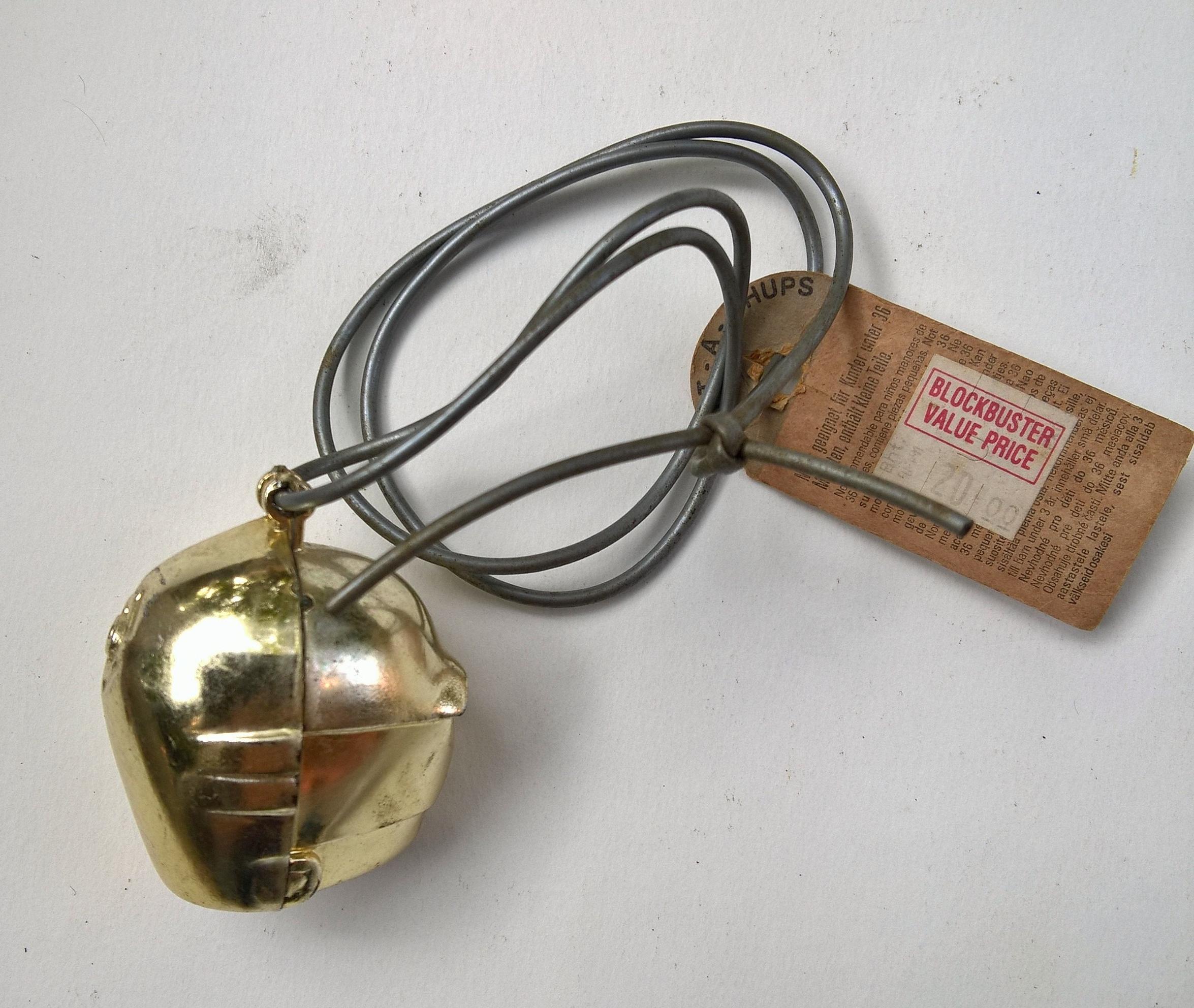 ที่ใส่อมยิ้ม Chupachup หัว C3PO จากภาพยนต์ สตาร์ วอส์ (Star Wars)