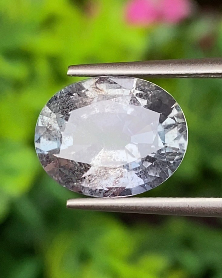 พลอย ซิวเวอร์ แซฟไฟร์ Silver Sapphire 7.02 กะรัต (Cts.) ดิบ Unheated พลอยแท้ อัญมณีมงคลประจําวันเกิด เครื่องประดับพลอย