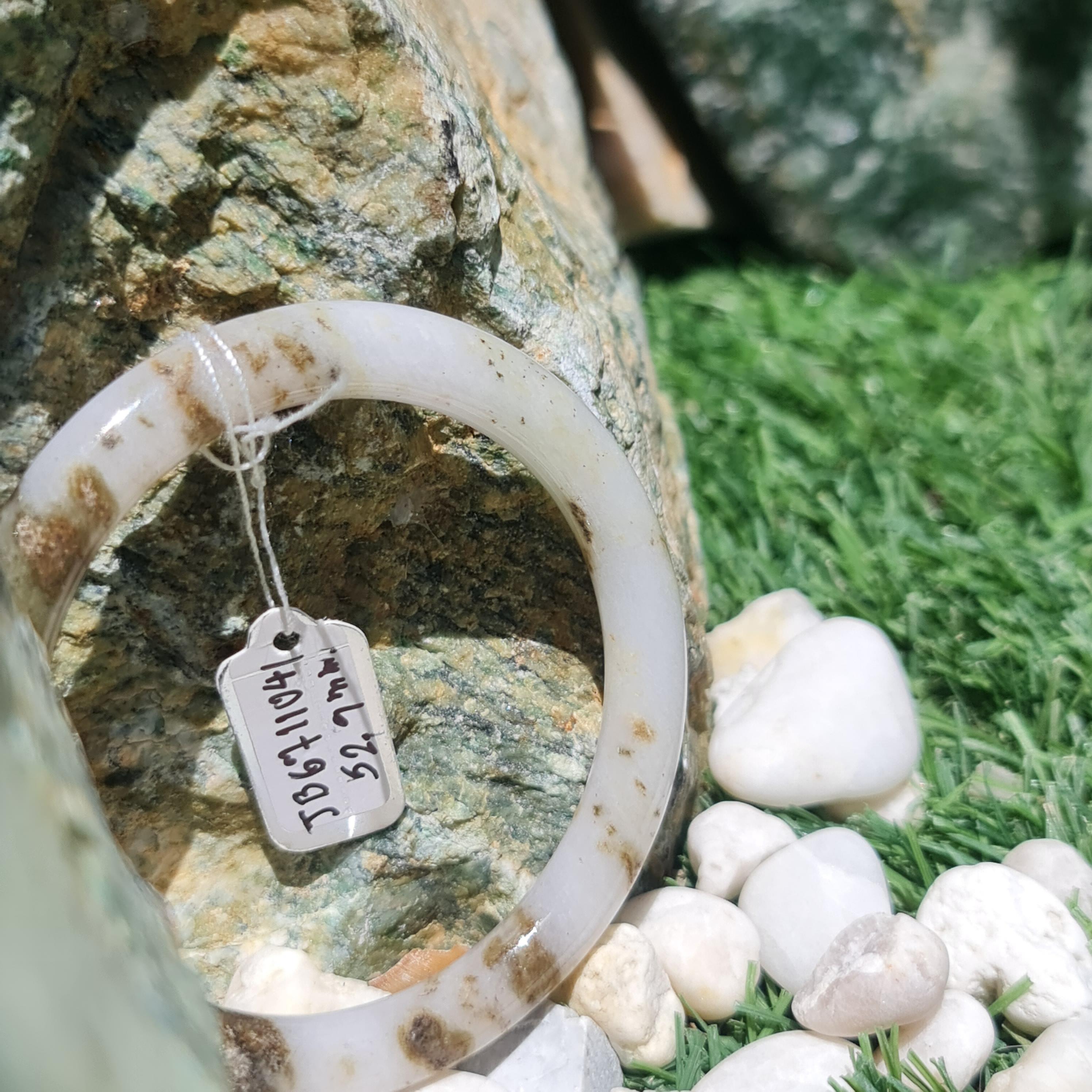 ฺ๋JB6711041 หยก พม่า แท้ Jade กำไลหยก 52.9 มม. (Jadeite bracelet) พม่า (Myanmar)