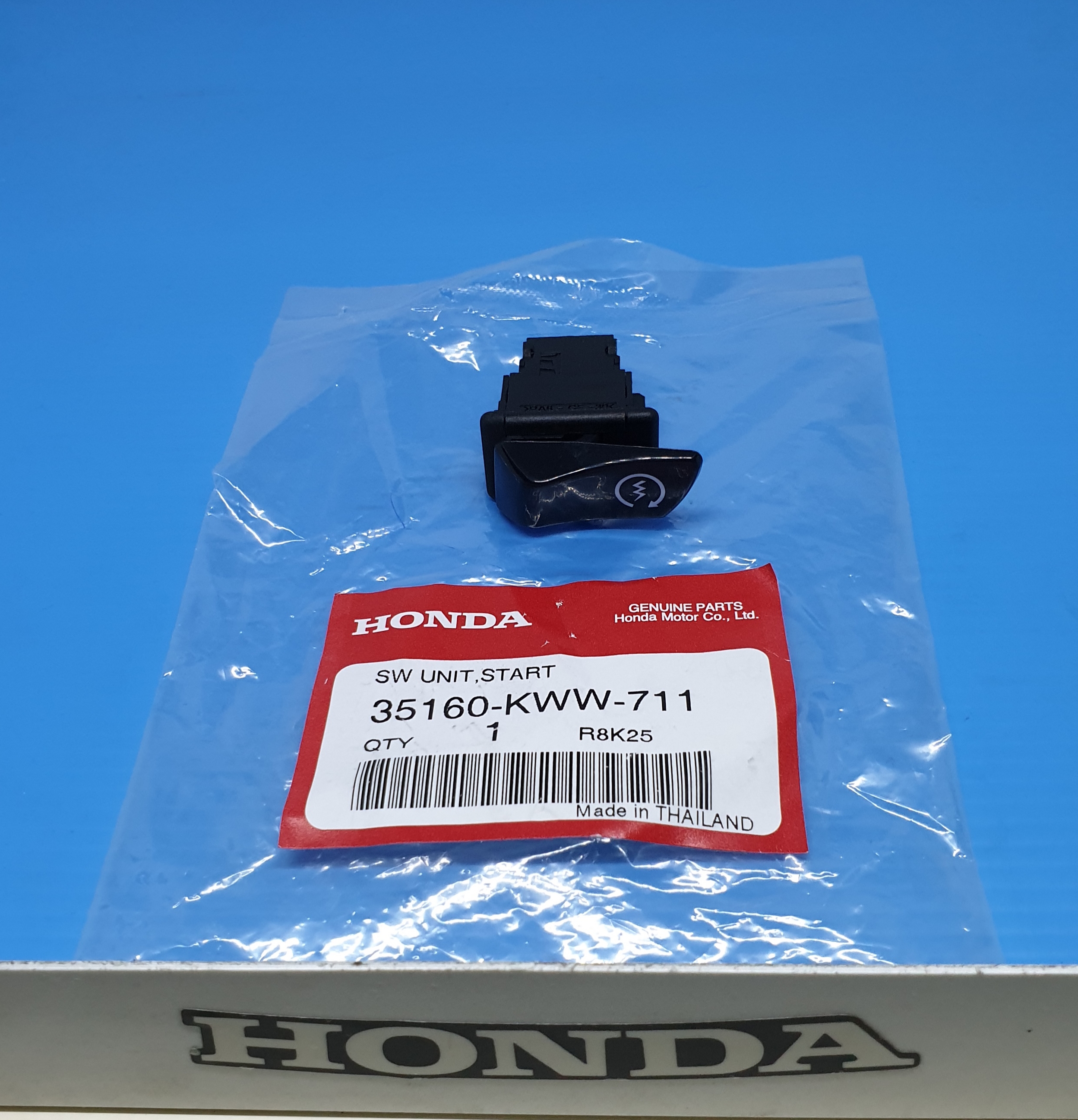 สวิทช์ปุ่มสตาร์ทมือ เวฟ110ไอ(ปี2009)/สกุ๊บปี้ไอ(ตัวแรก)/PCX125D