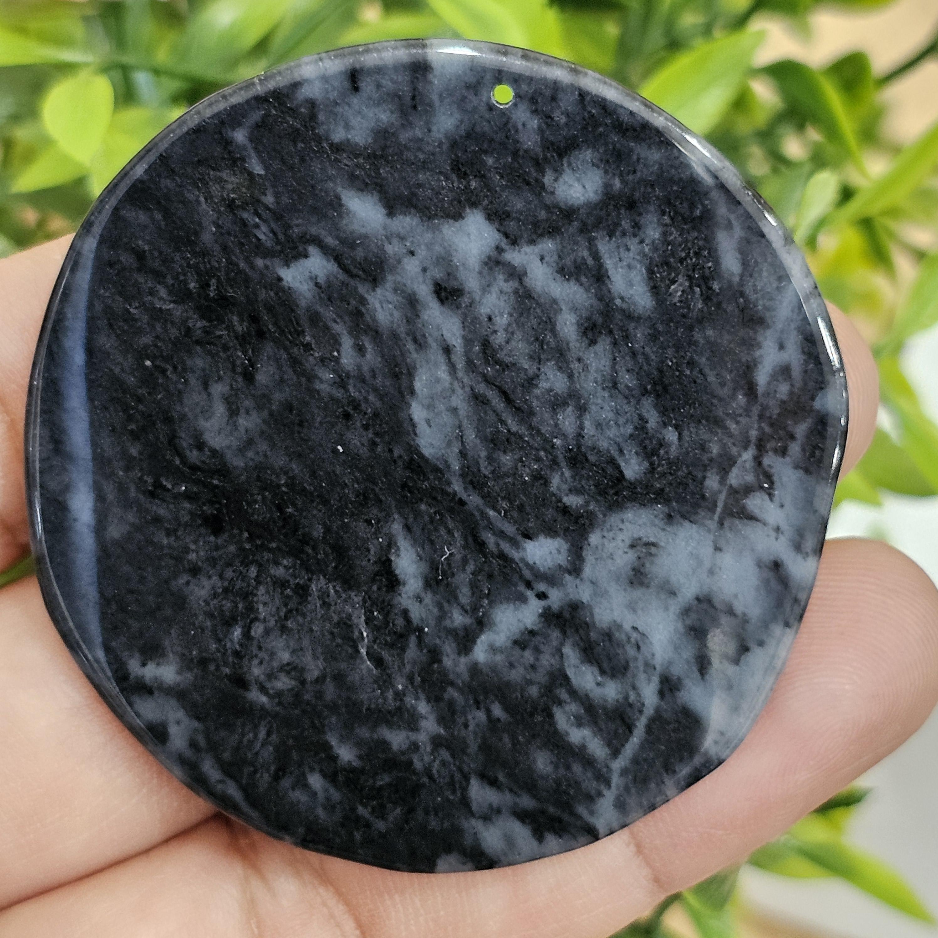 หยก พม่า แท้ Jade จี้หยก (jadeite) แกะสลักปี่เซียะ 138.62 กะรัต (Cts.) ดิบ ไม่ผ่านการปรับปรุง (Type A) พม่า (Myanmar)