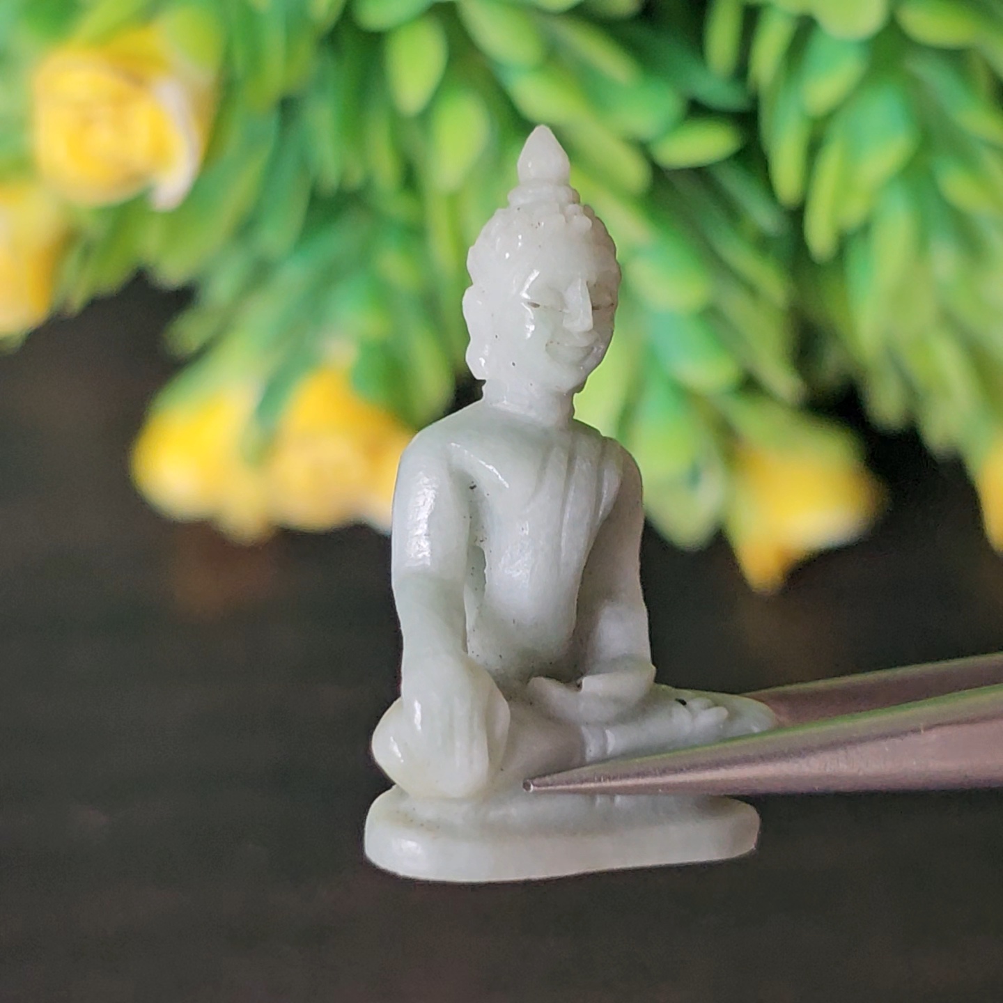 หยก แกะสลัก รูป พระ (Burmese jadeite) 20.87 กะรัต (cts.) หยก พม่า แท้